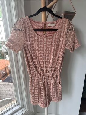 MIIA Mauve Dusty Pink Lace Mesh Short-Sleeve Romper Shorts Size Small Medium